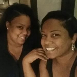 Meet your Posher, Monique